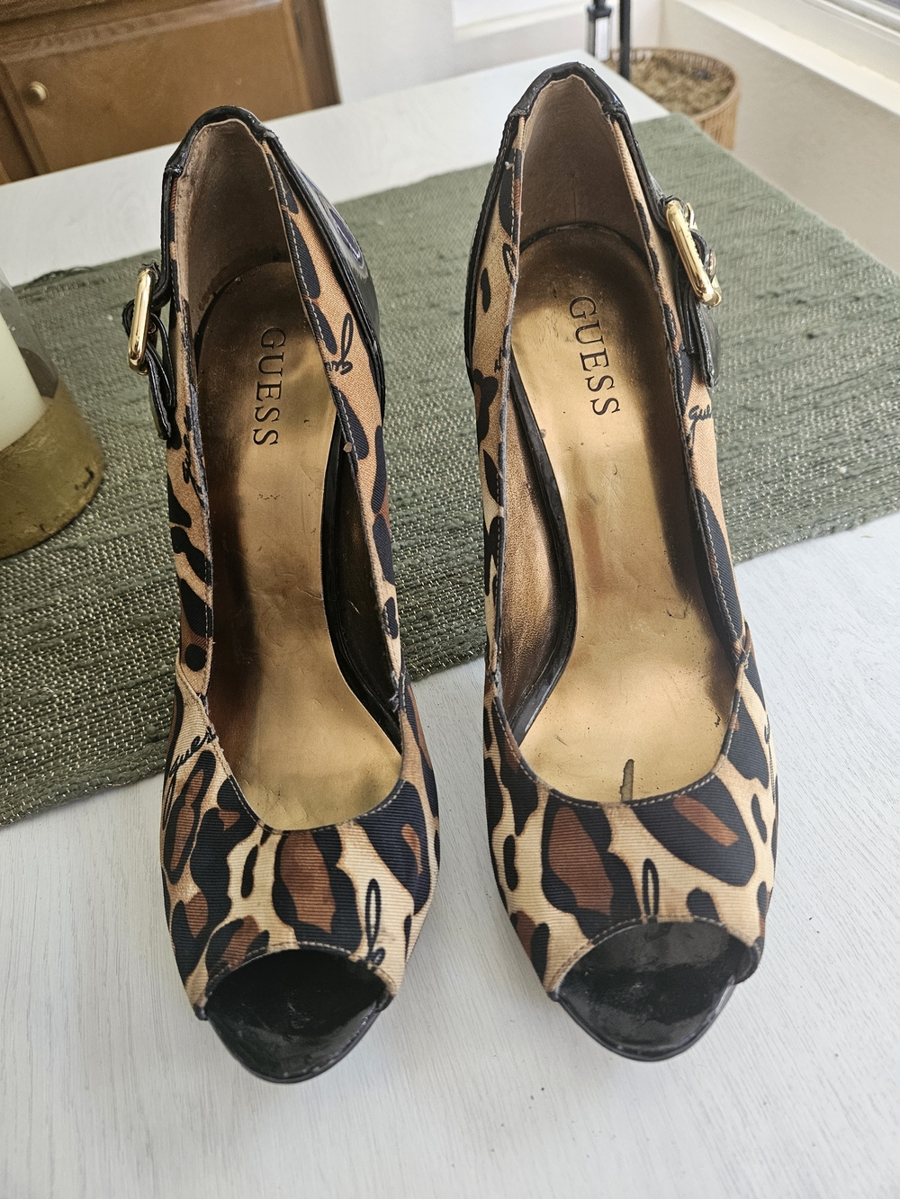GUESS Women's Leopard Print Peep-Toe Pumps - Brown/Black